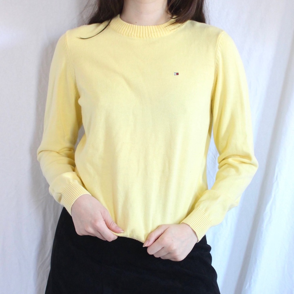 Yellow Tommy Hilfiger crewneck sweater